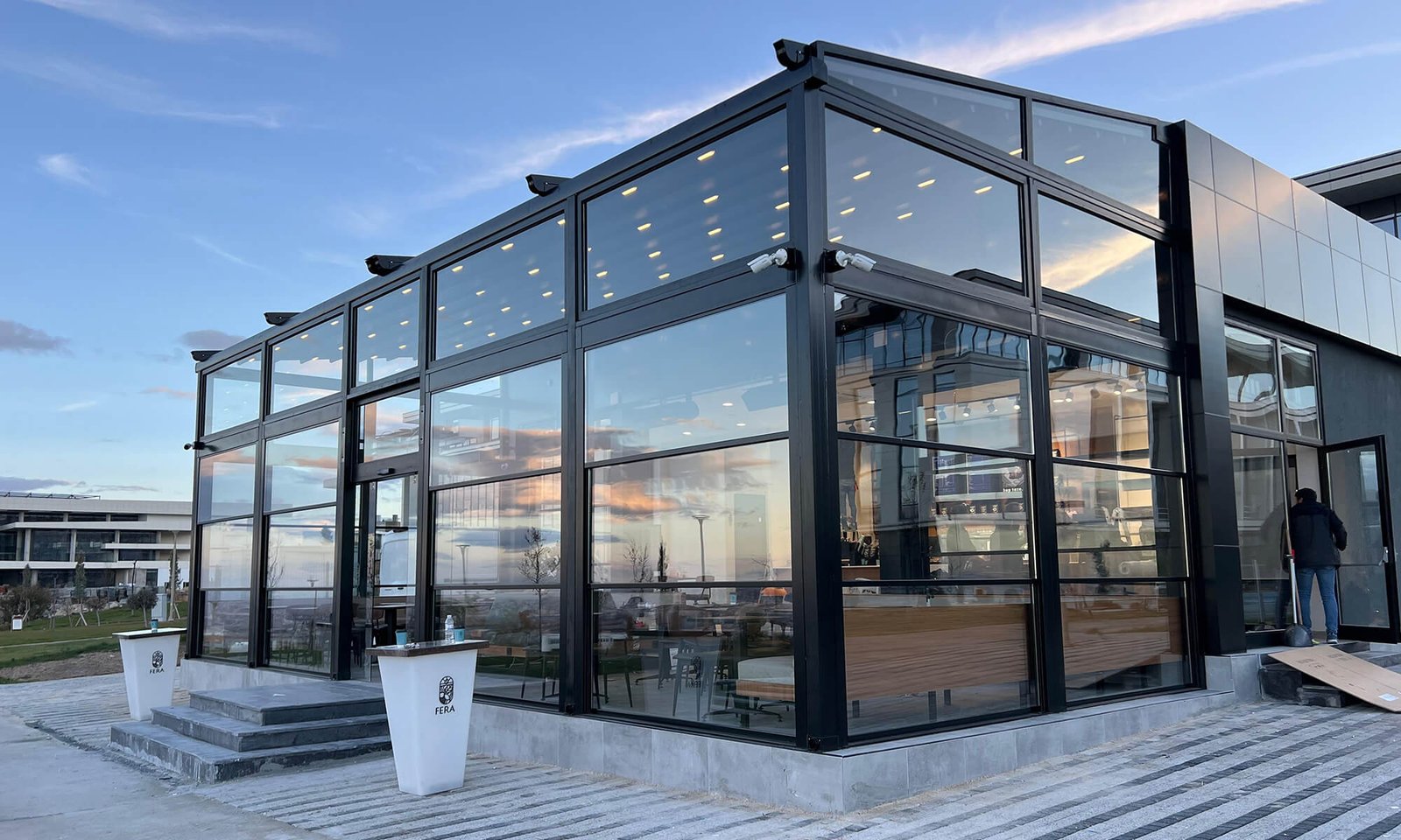 Giyotin Cam Sistemleri